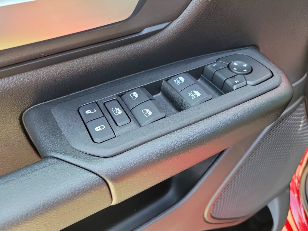 New 2026 RAM 1500 Express AWD/4WD image 19