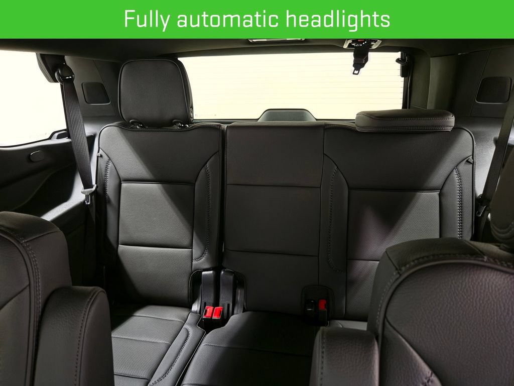 Used 2026 GMC Yukon Denali w/ Sun & Power Step Package AWD/4WD image 31