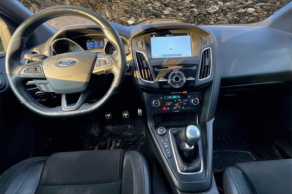 Used 2017 Ford Focus RS image 14