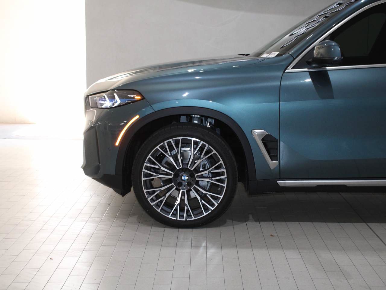 Used 2026 BMW X5 sDrive40i RWD image 4
