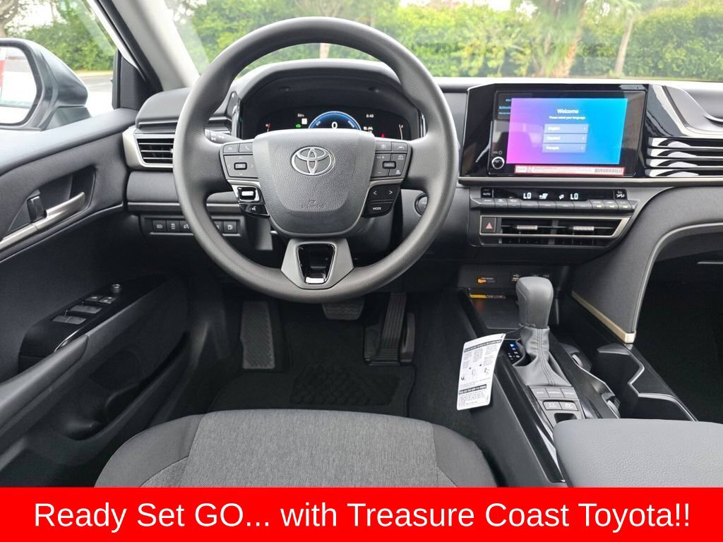 Used 2026 Toyota Camry LE FWD image 9
