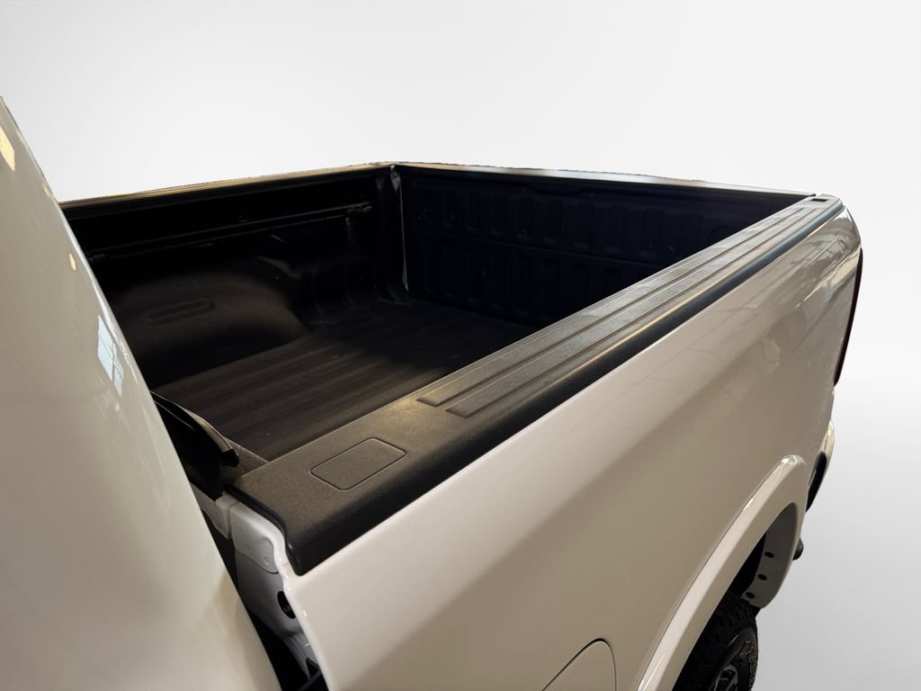 Used 2025 RAM 1500 Laramie w/ Sport Appearance Package AWD/4WD image 25
