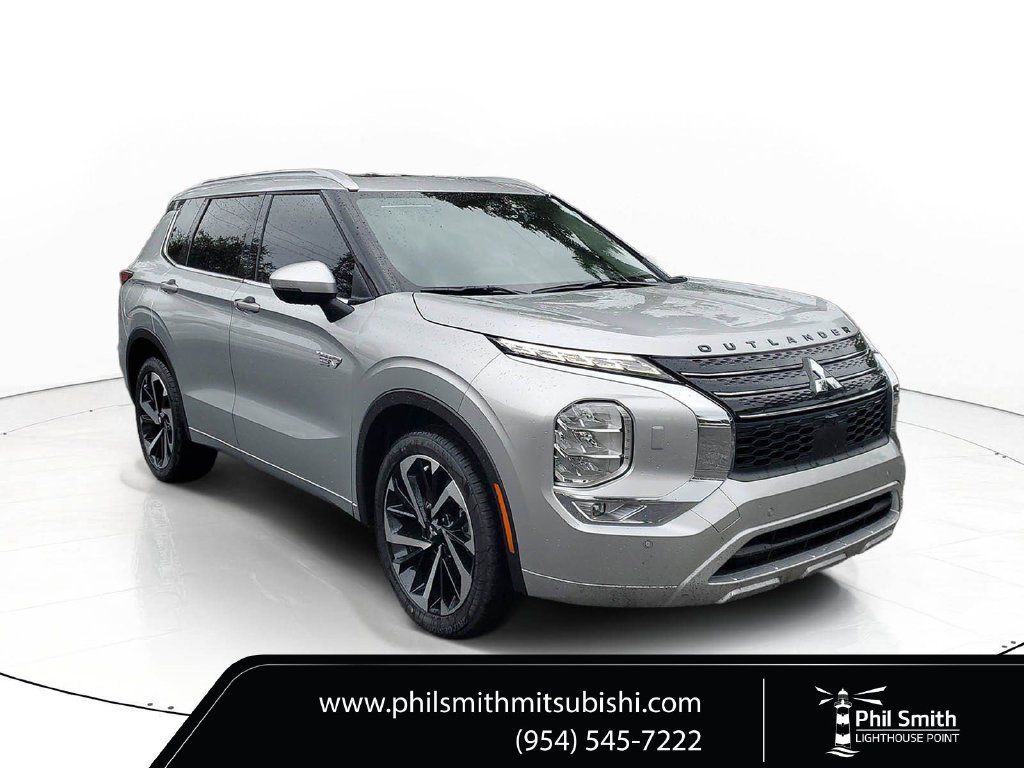 Used 2025 Mitsubishi Outlander SEL AWD/4WD image 1