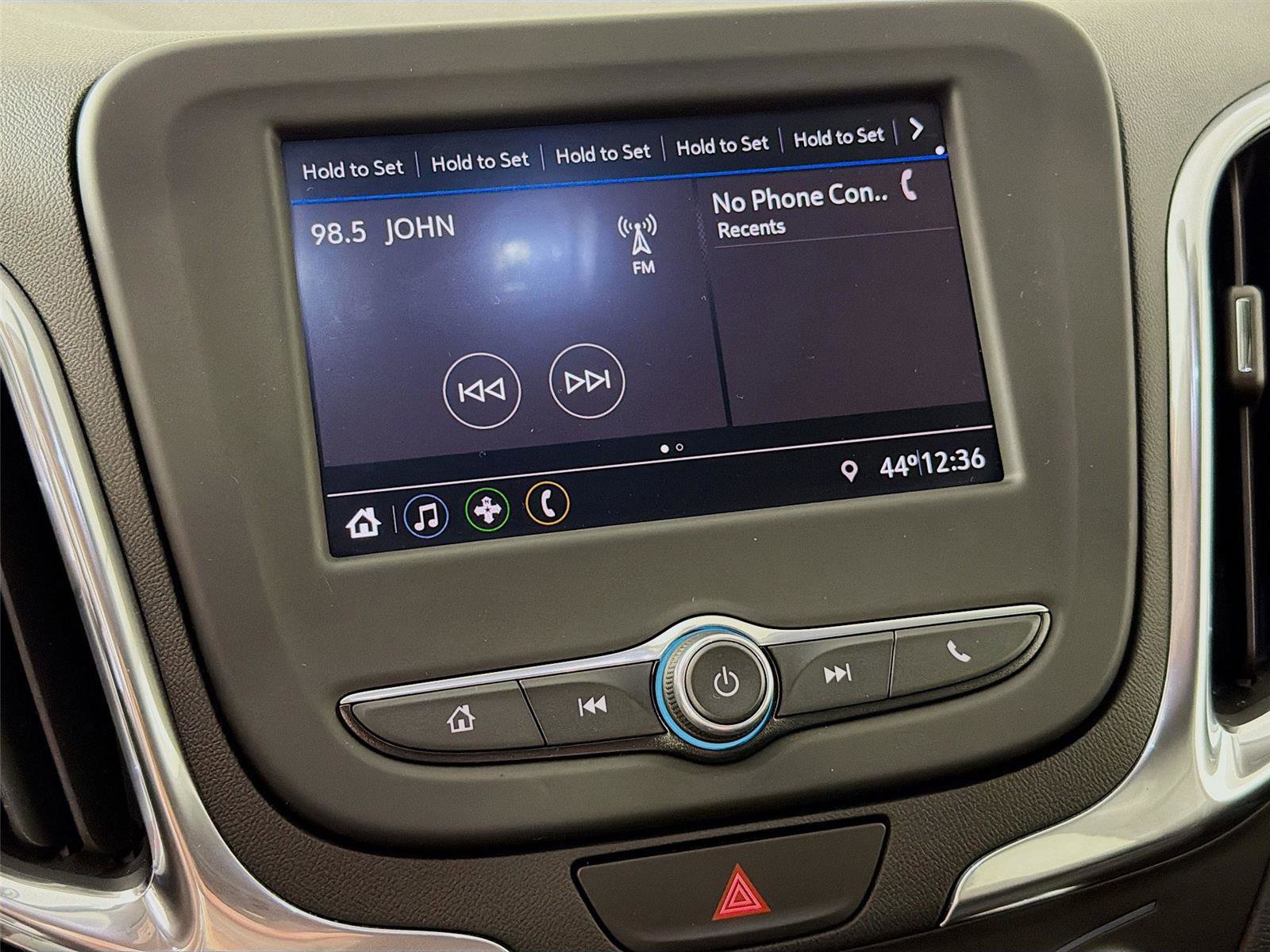 Used 2021 Chevrolet Equinox LT FWD image 14