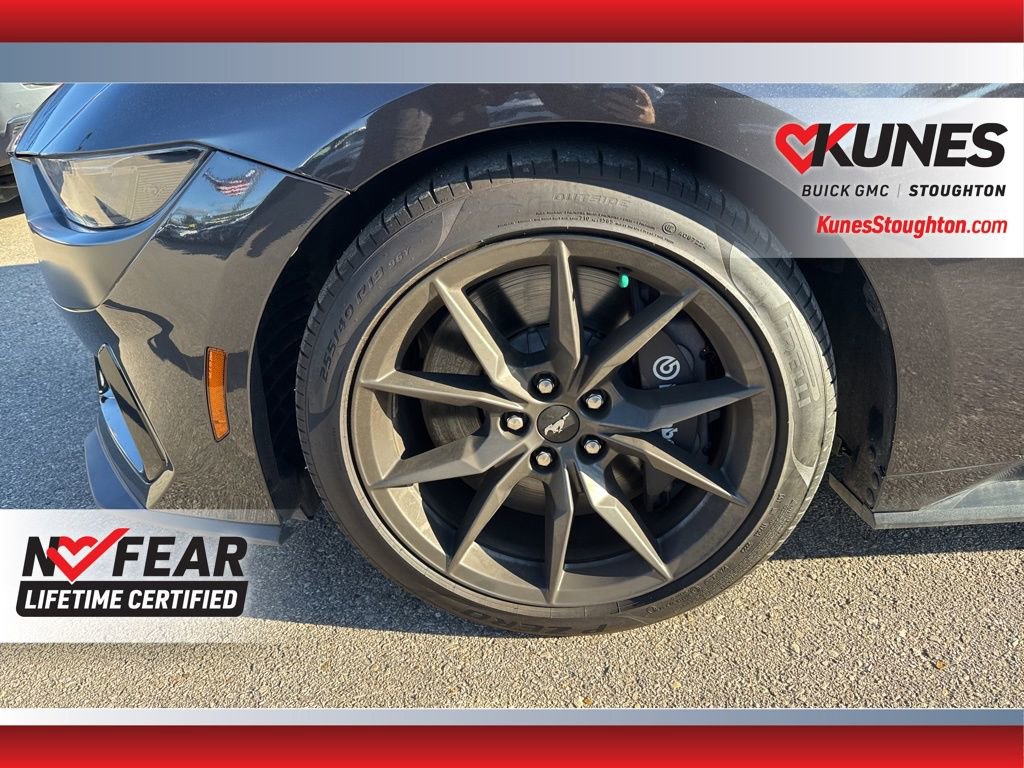Used 2024 Ford Mustang Dark Horse image 15