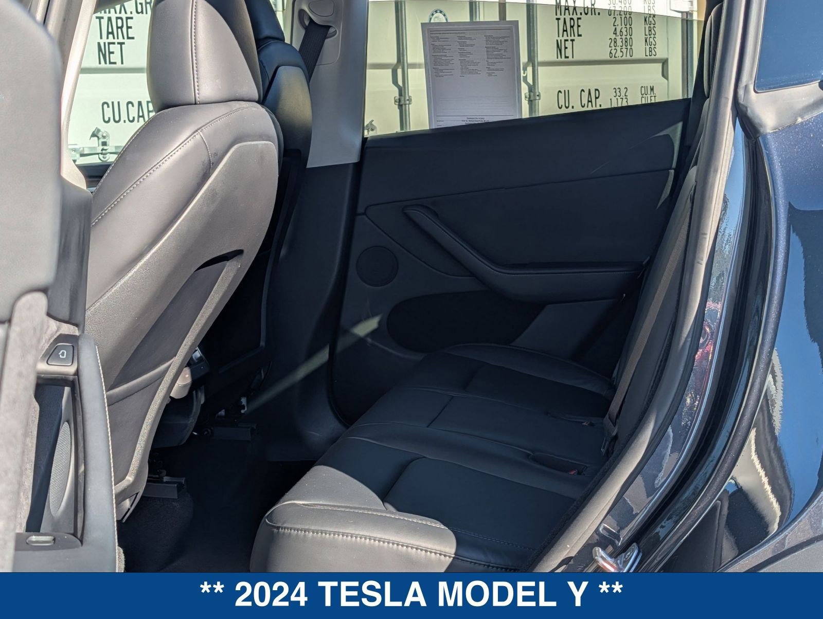 Used 2024 Tesla Model Y Long Range image 14