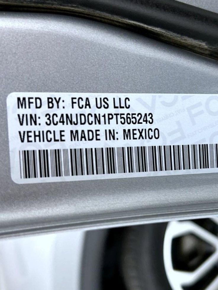 Certified 2023 Jeep Compass Limited AWD/4WD image 26