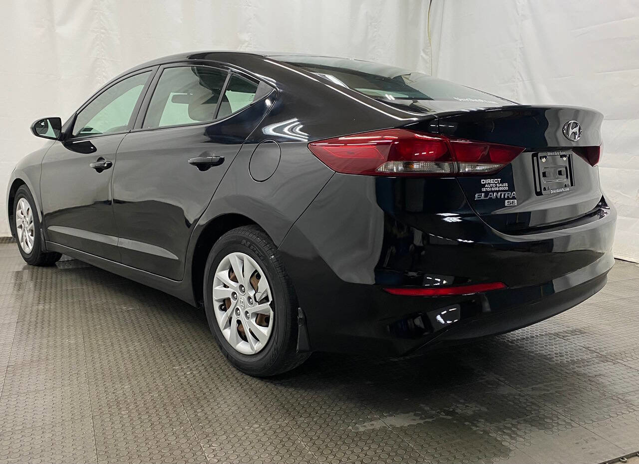 Used 2018 Hyundai Elantra SE w/ Winter Weather Package FWD image 6