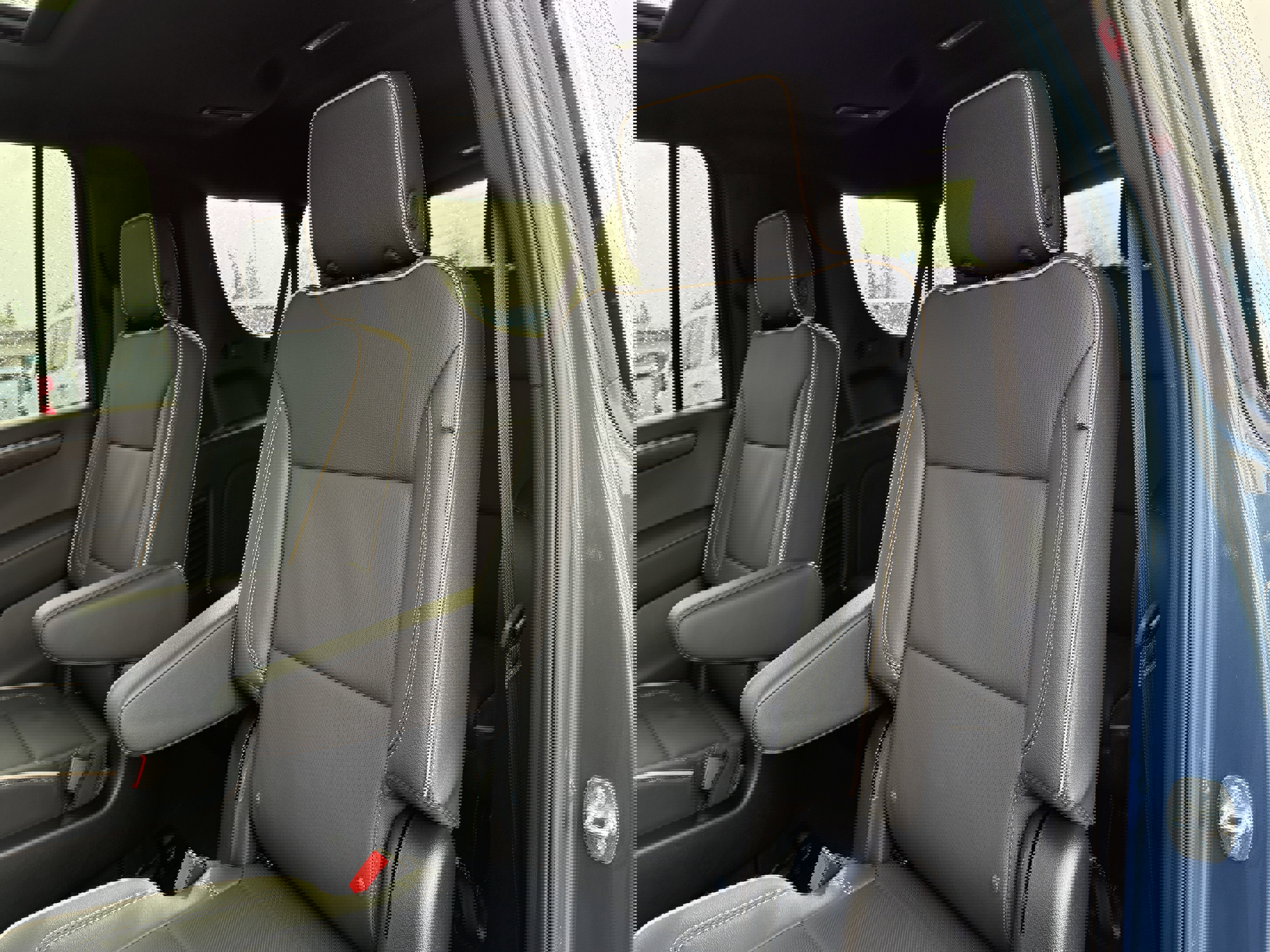 New 2026 Chevrolet Suburban Premier image 30