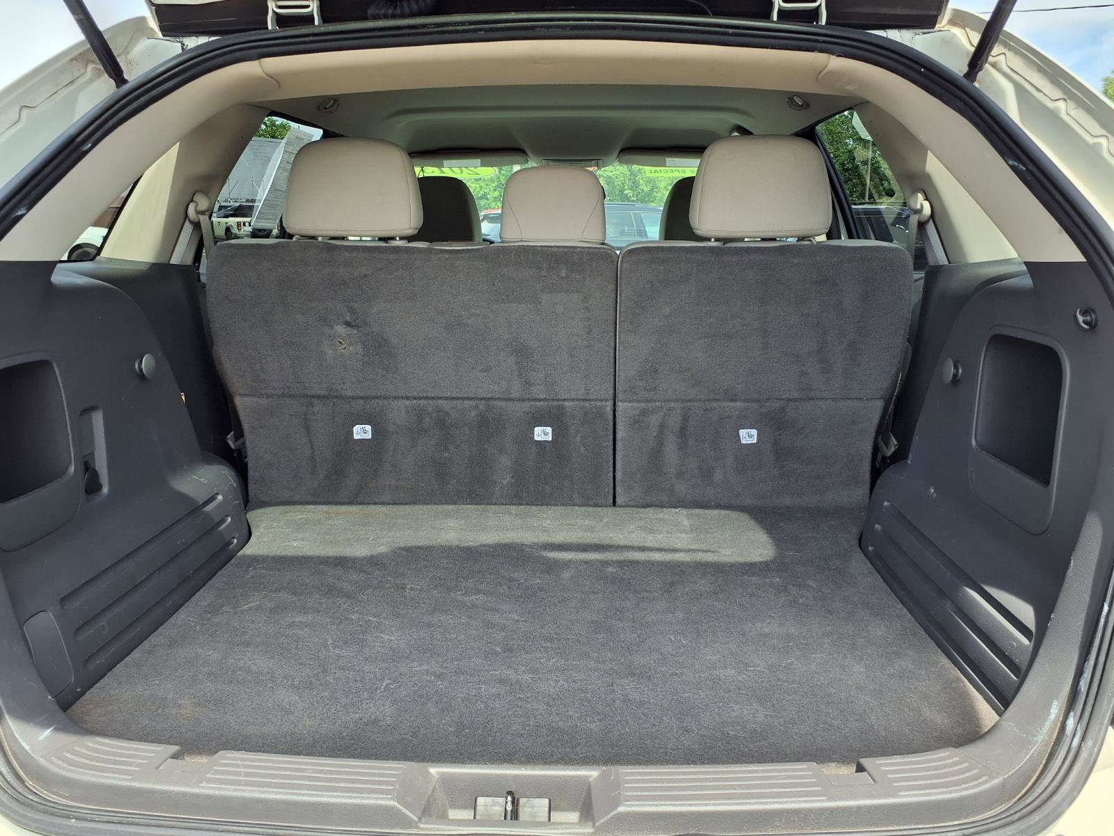 Used 2013 Ford Edge SE FWD image 16