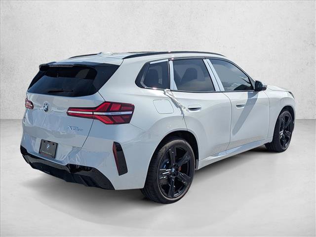 Certified 2025 BMW X3 xDrive30i w/ M Sport Package image 2