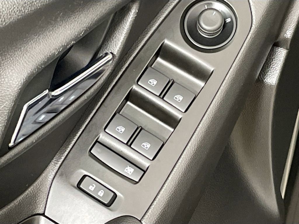 Used 2021 Chevrolet Trax LS w/ Tint and Cruise Package image 20