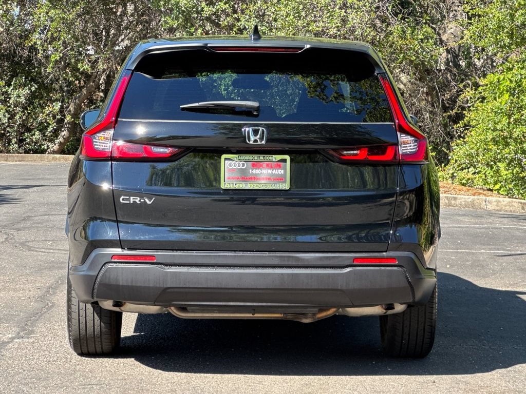 Used 2025 Honda CR-V LX image 6