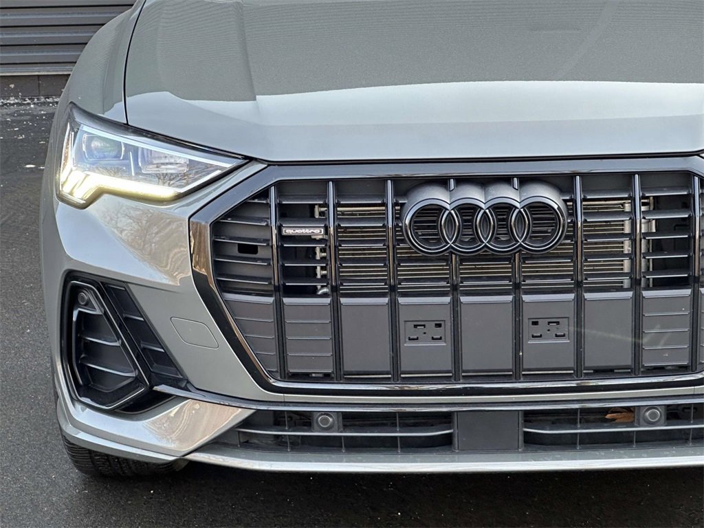 Used 2025 Audi Q3 2.0T Premium w/ Convenience Package image 10