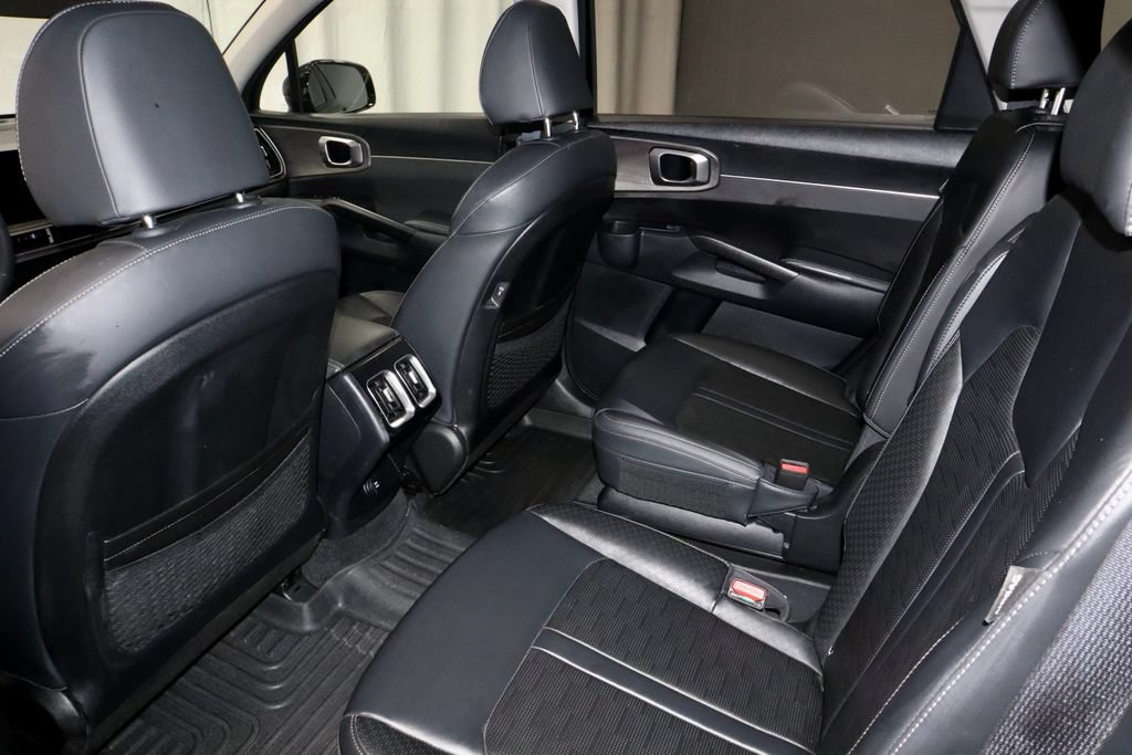 Used 2025 Kia Sorento X-Line EX AWD/4WD image 22