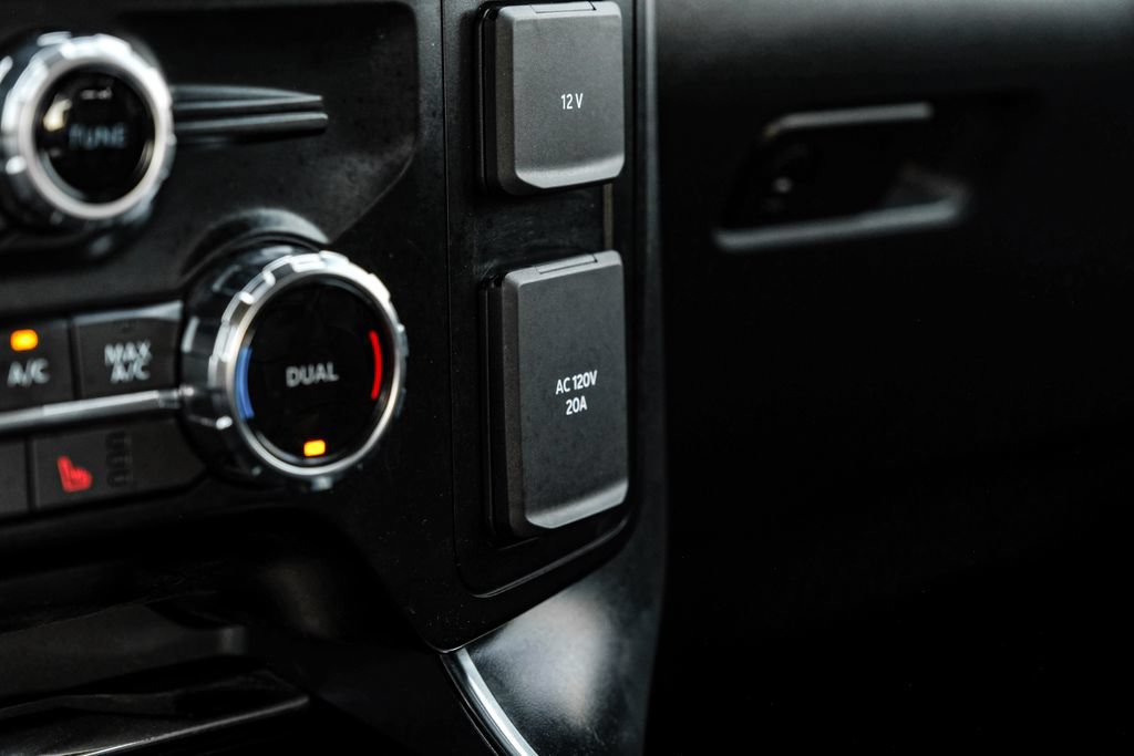 Used 2024 Ford F150 Raptor AWD/4WD image 32