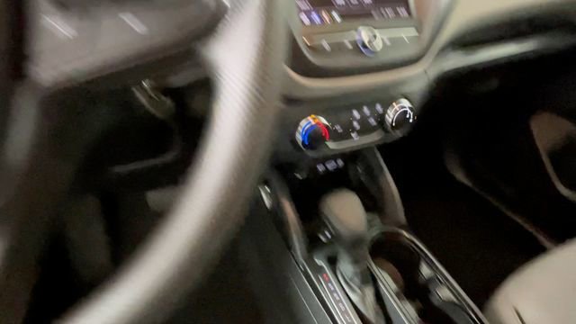 Used 2022 Chevrolet TrailBlazer LS FWD image 28