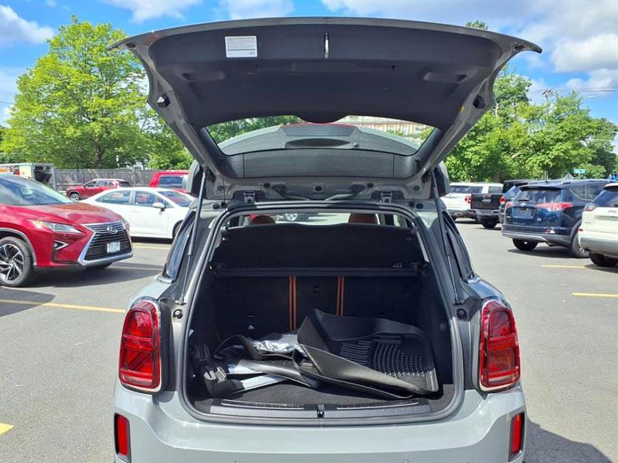 Used 2022 MINI Cooper Countryman S w/ Signature Upholstery Package image 10