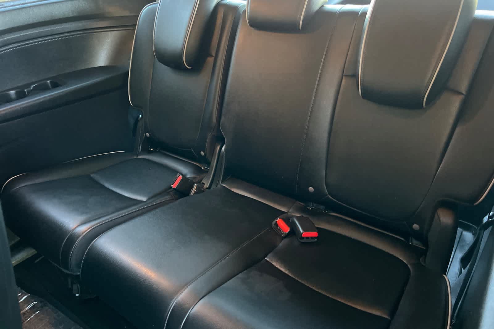 Used 2025 Honda Odyssey Elite image 17