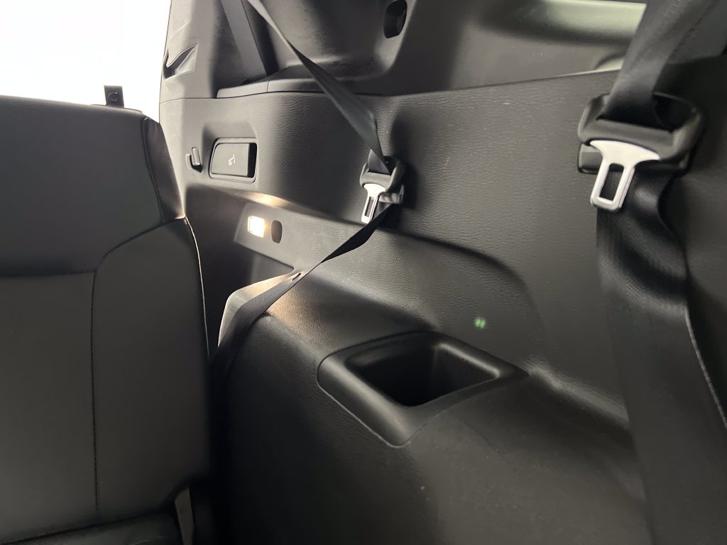 Used 2025 Mitsubishi Outlander SE AWD/4WD image 38