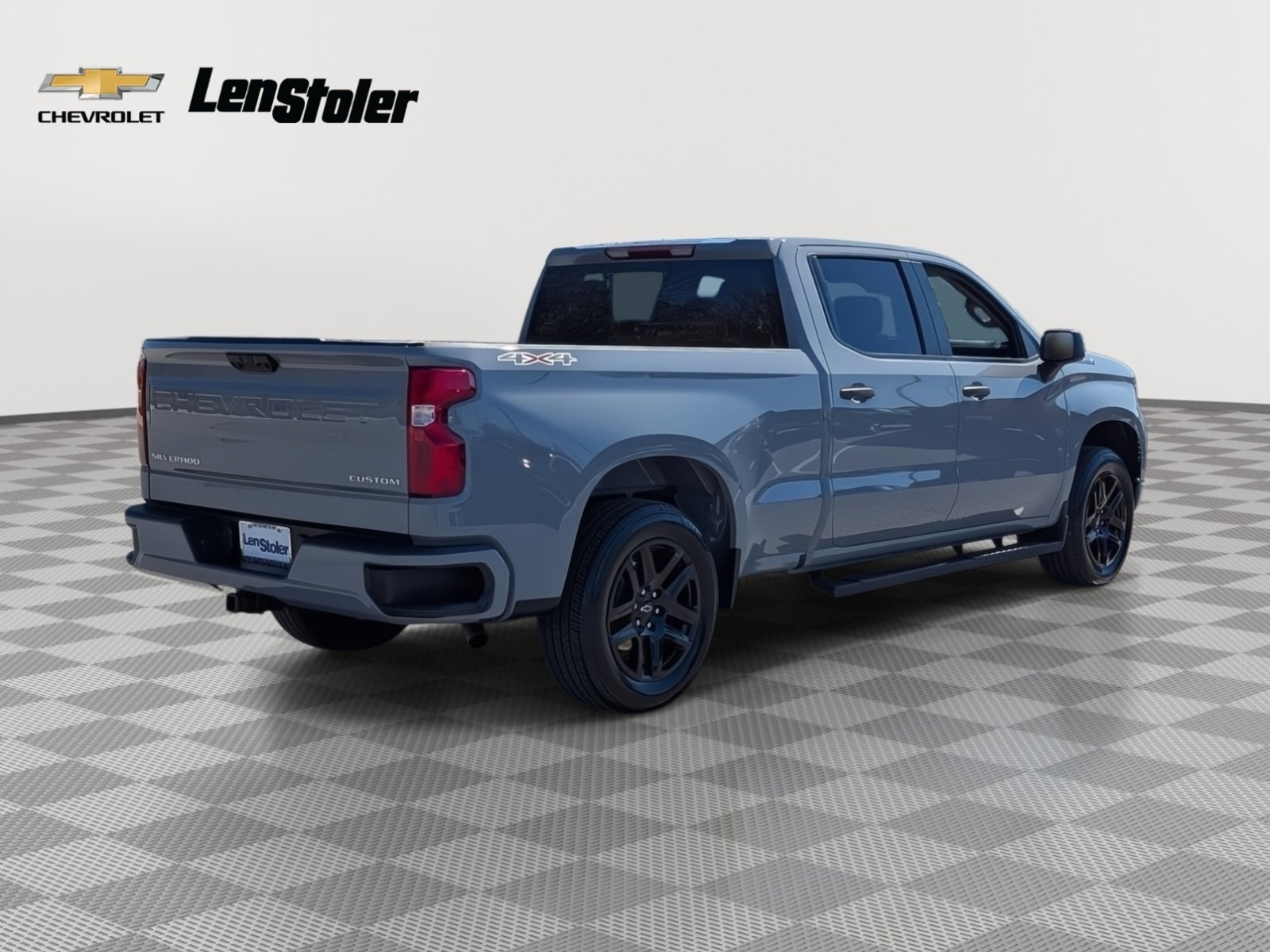Used 2024 Chevrolet Silverado 1500 Custom image 5