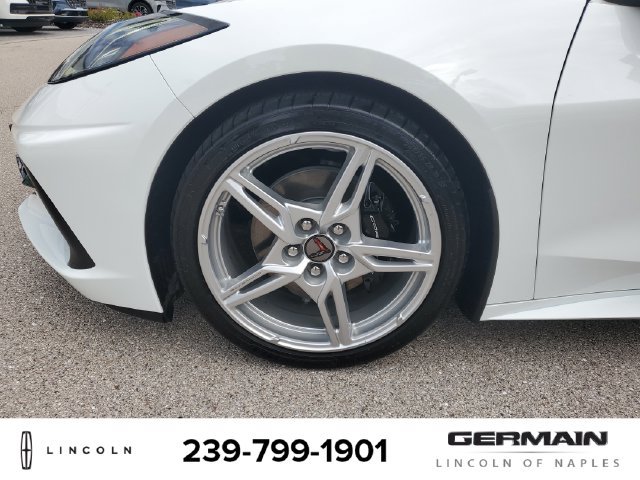 Used 2025 Chevrolet Corvette Stingray Premium Cpe w/ 3LT RWD image 12