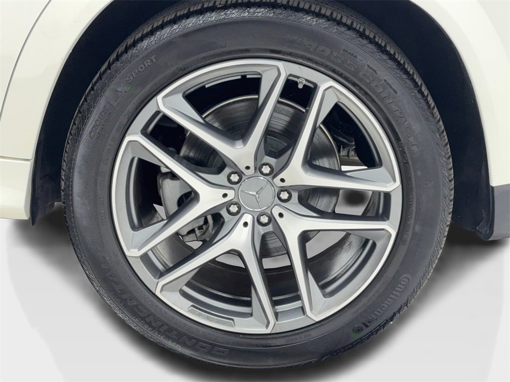 Used 2024 Mercedes-Benz GLE 53 AMG GLE 53 AMG NAV,CAM,PANO,CLMT S w/ Driver Assistance Package image 65