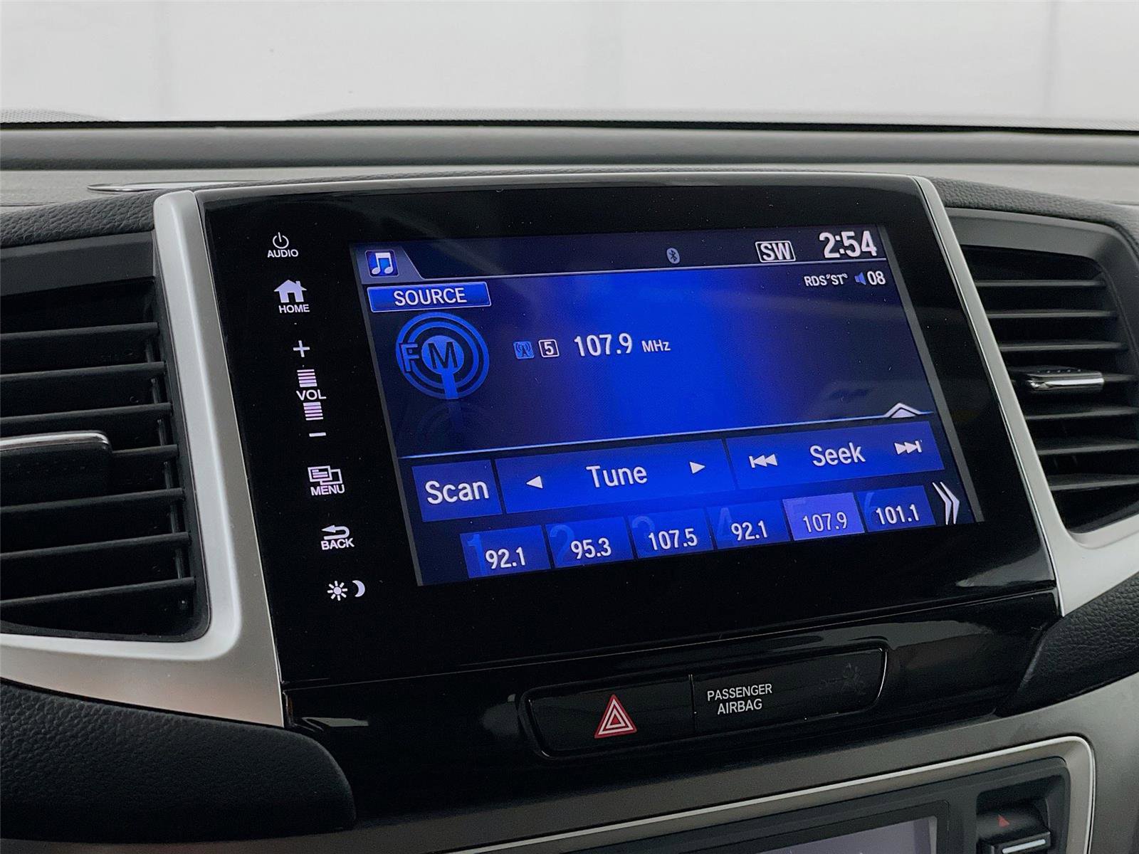 Used 2017 Honda Pilot EX-L image 19