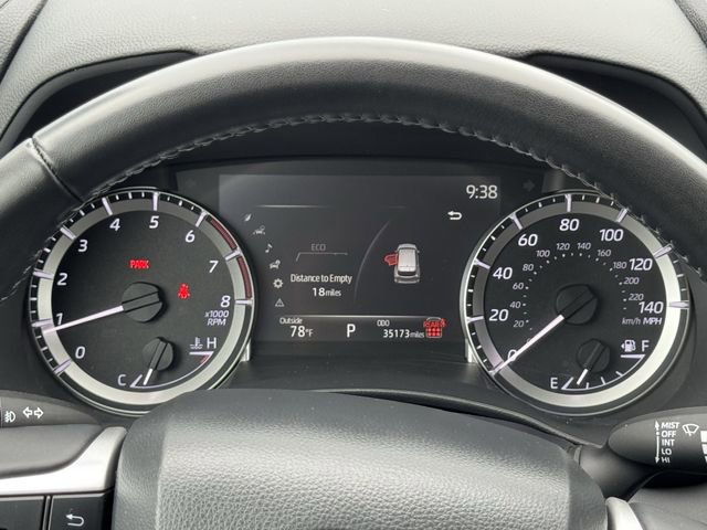 Certified 2025 Toyota Highlander LE FWD image 15