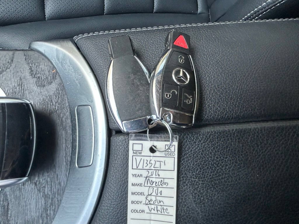 Used 2016 Mercedes-Benz C 300 Sedan image 40
