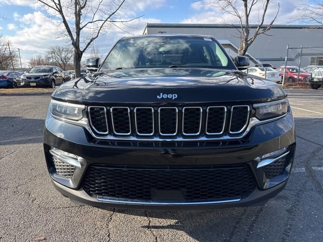 Used 2022 Jeep Grand Cherokee Limited image 2