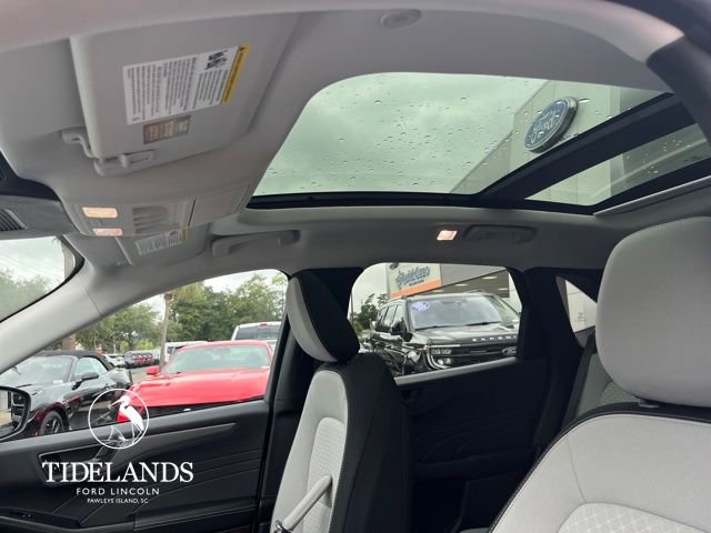 New 2026 Ford Escape Active w/ Tech Pack #1 FWD image 24