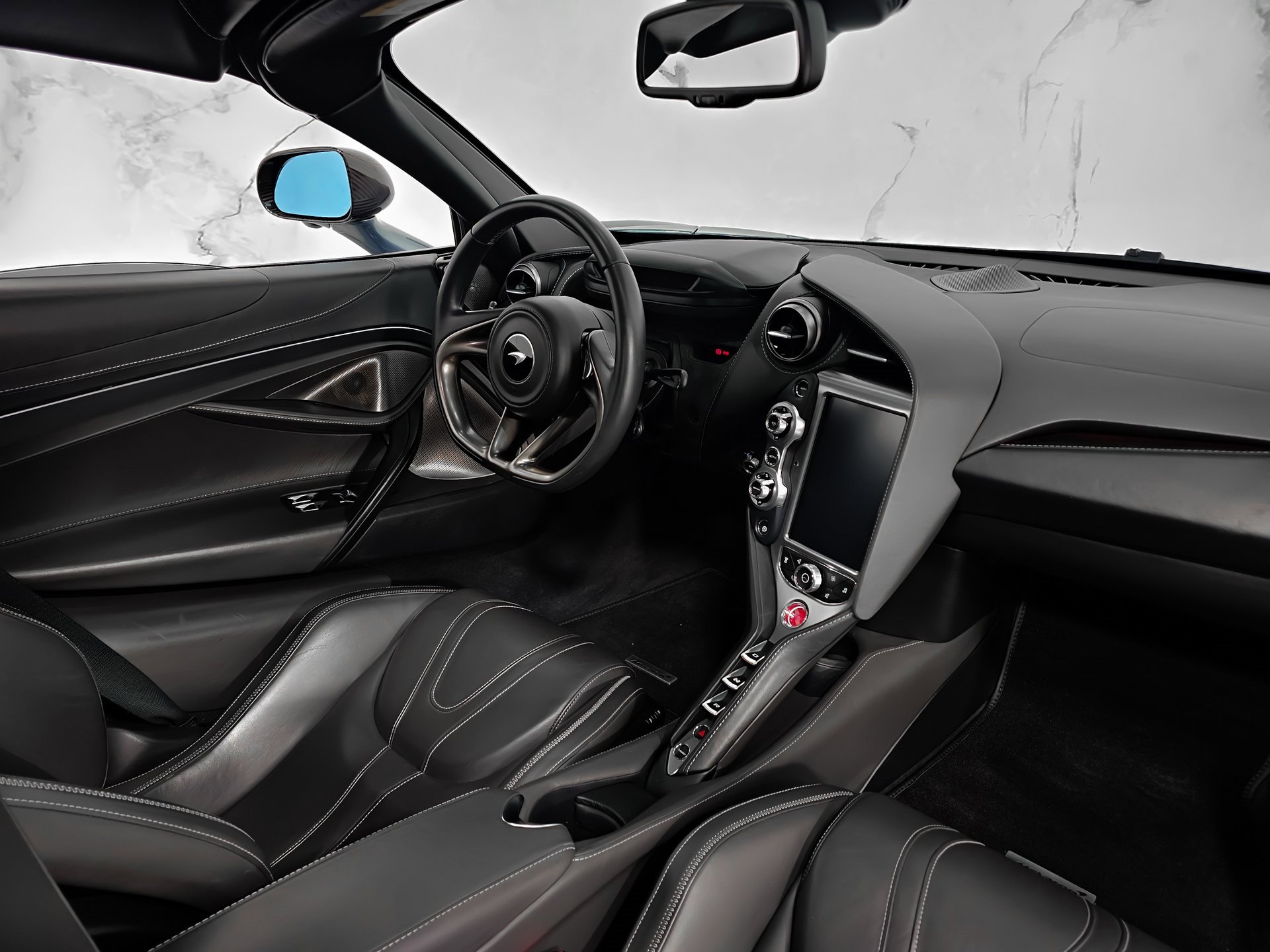 Used 2019 McLaren 720S image 14