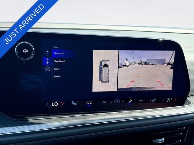 Used 2025 Chevrolet Suburban RST w/ Comfort Package image 17