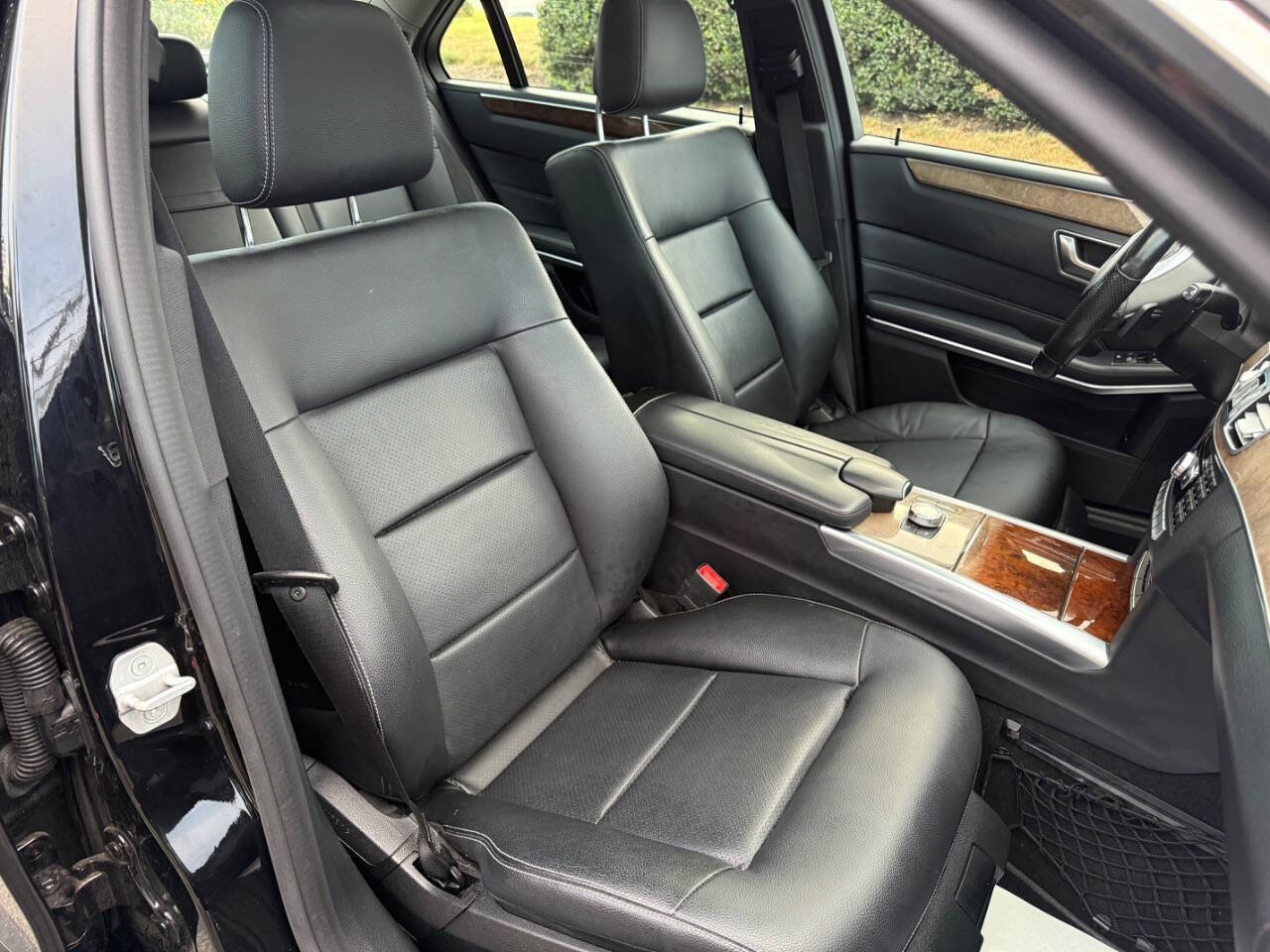 Used 2014 Mercedes-Benz E 350 4MATIC Sedan image 10