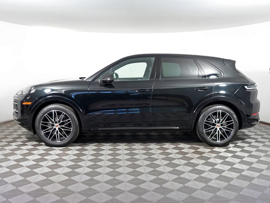 New 2026 Porsche Cayenne AWD/4WD image 2
