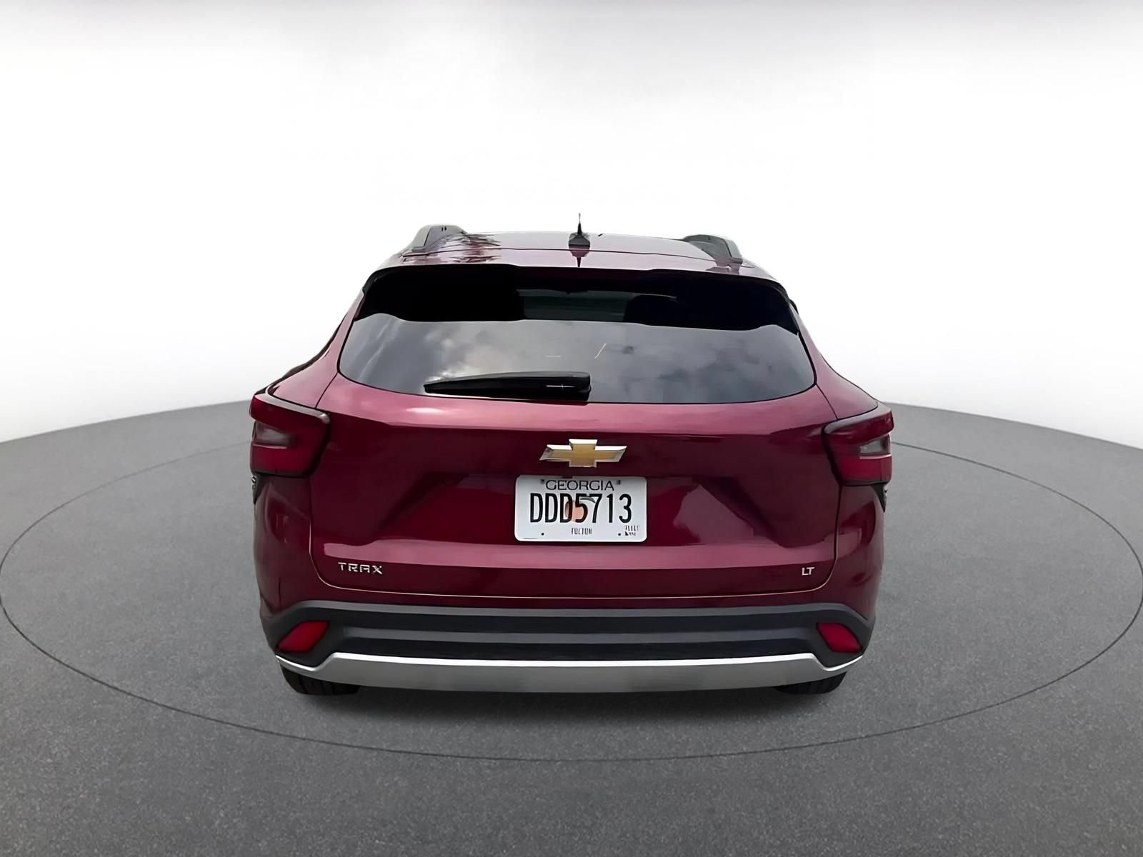 Used 2025 Chevrolet Trax LT FWD image 12
