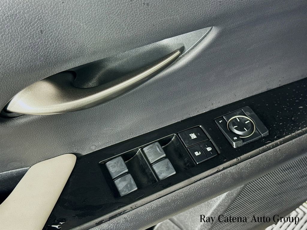 Certified 2023 Lexus UX 250h AWD w/ Accessory Package (Z2) image 18