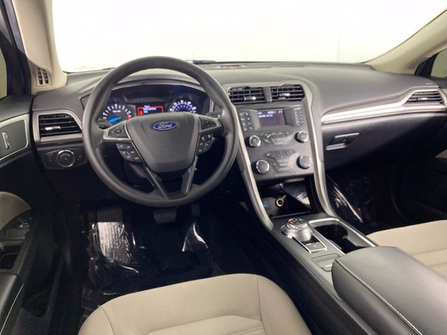 Used 2020 Ford Fusion S FWD image 18