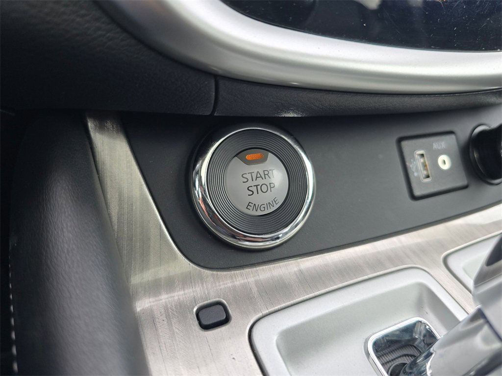 Used 2018 Nissan Murano Platinum image 27