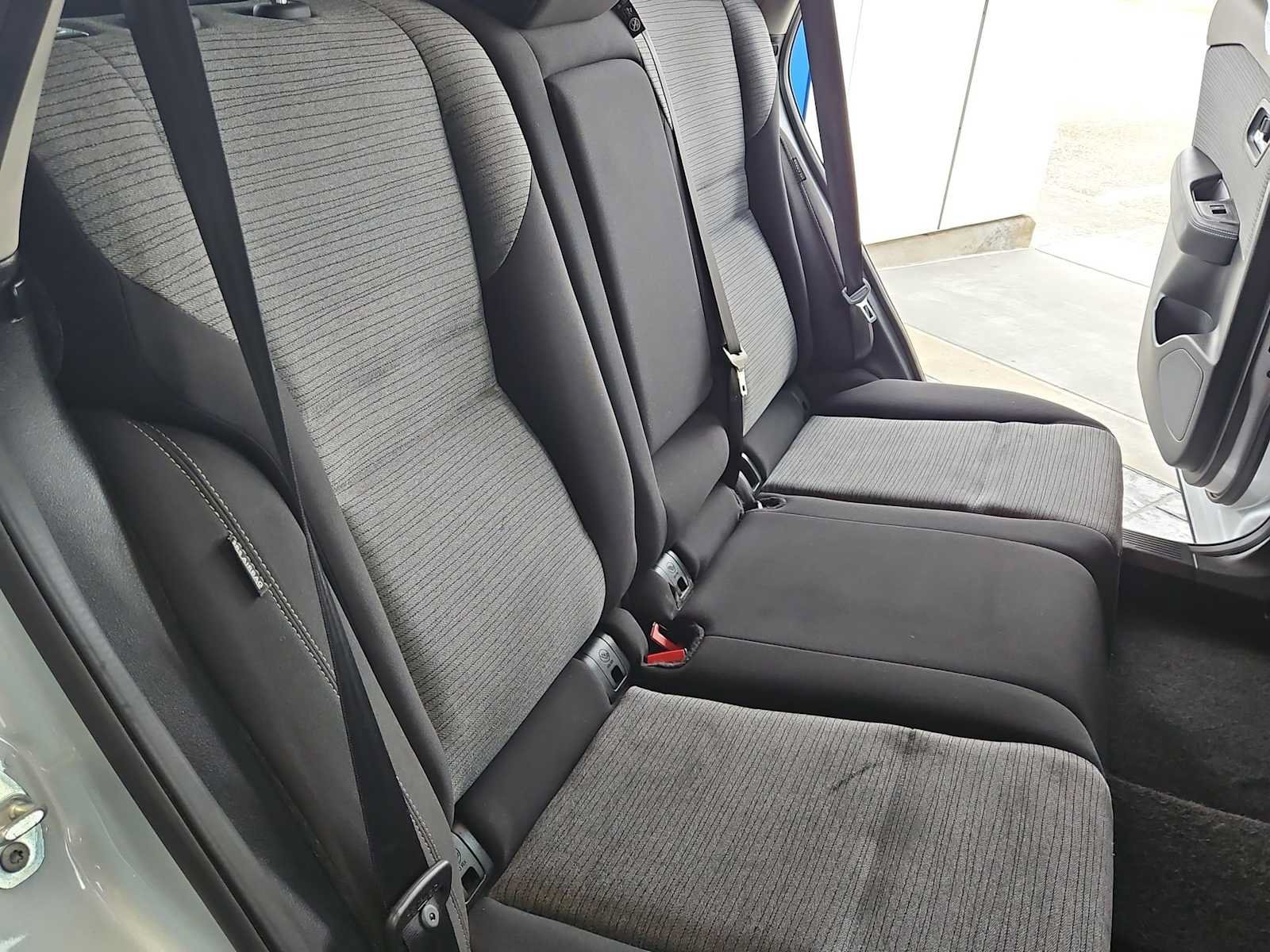 Used 2023 Nissan Rogue SV FWD image 21
