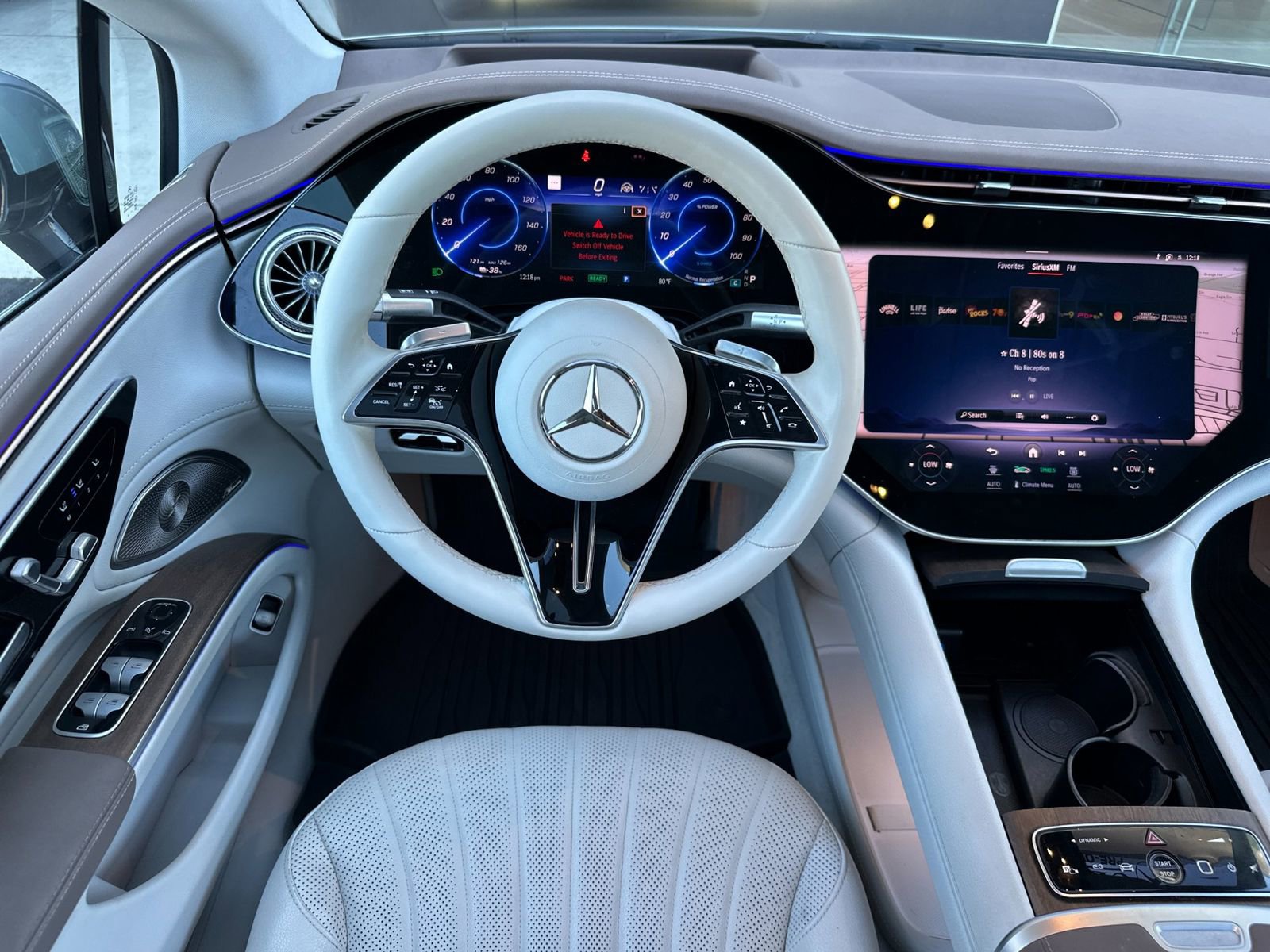 Certified 2022 Mercedes-Benz EQS 580 4MATIC Sedan w/ Exclusive Trim Package image 14