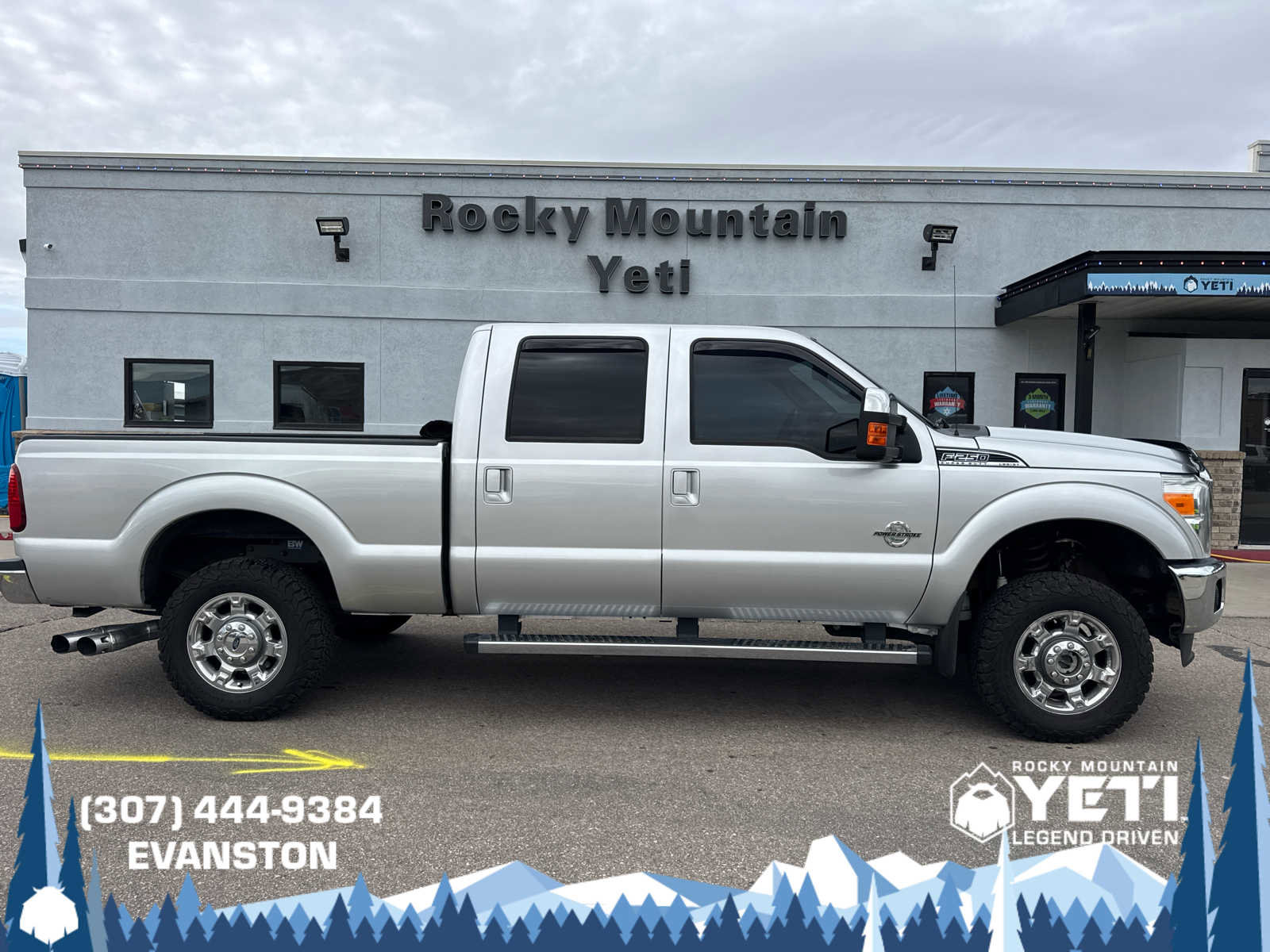Used 2016 Ford F250 Lariat w/ Lariat Ultimate Package image 2