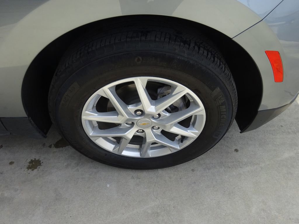 Certified 2024 Chevrolet Equinox LT image 11