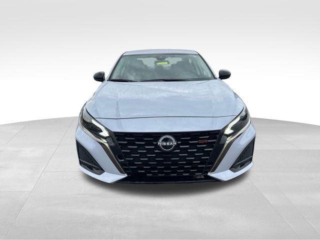 Used 2025 Nissan Altima 2.5 SR image 8