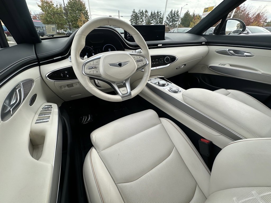 Used 2025 Genesis Electrified GV70 Advanced w/ Prestige Package image 13