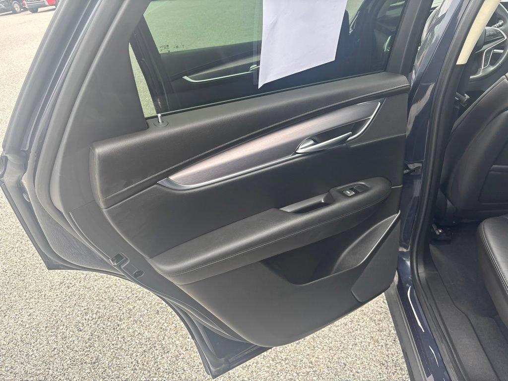 Used 2018 Cadillac XT5 Luxury AWD/4WD image 37