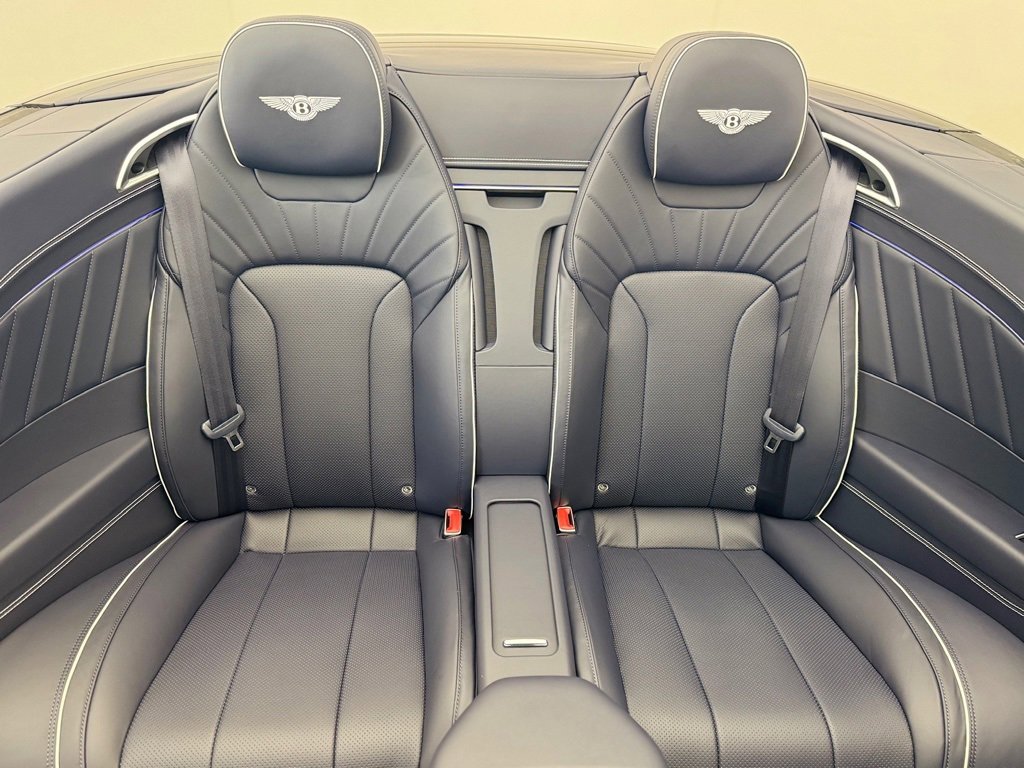 New 2024 Bentley Continental GT V8 image 41