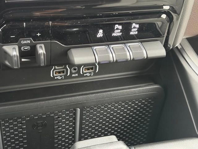 New 2026 RAM 1500 Laramie w/ Laramie Preferred Package image 23