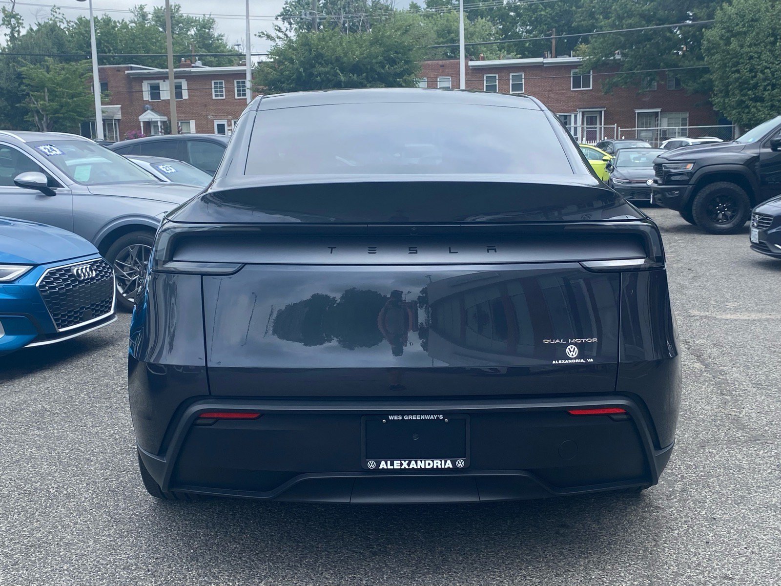 Used 2026 Tesla Model Y Long Range AWD/4WD image 4